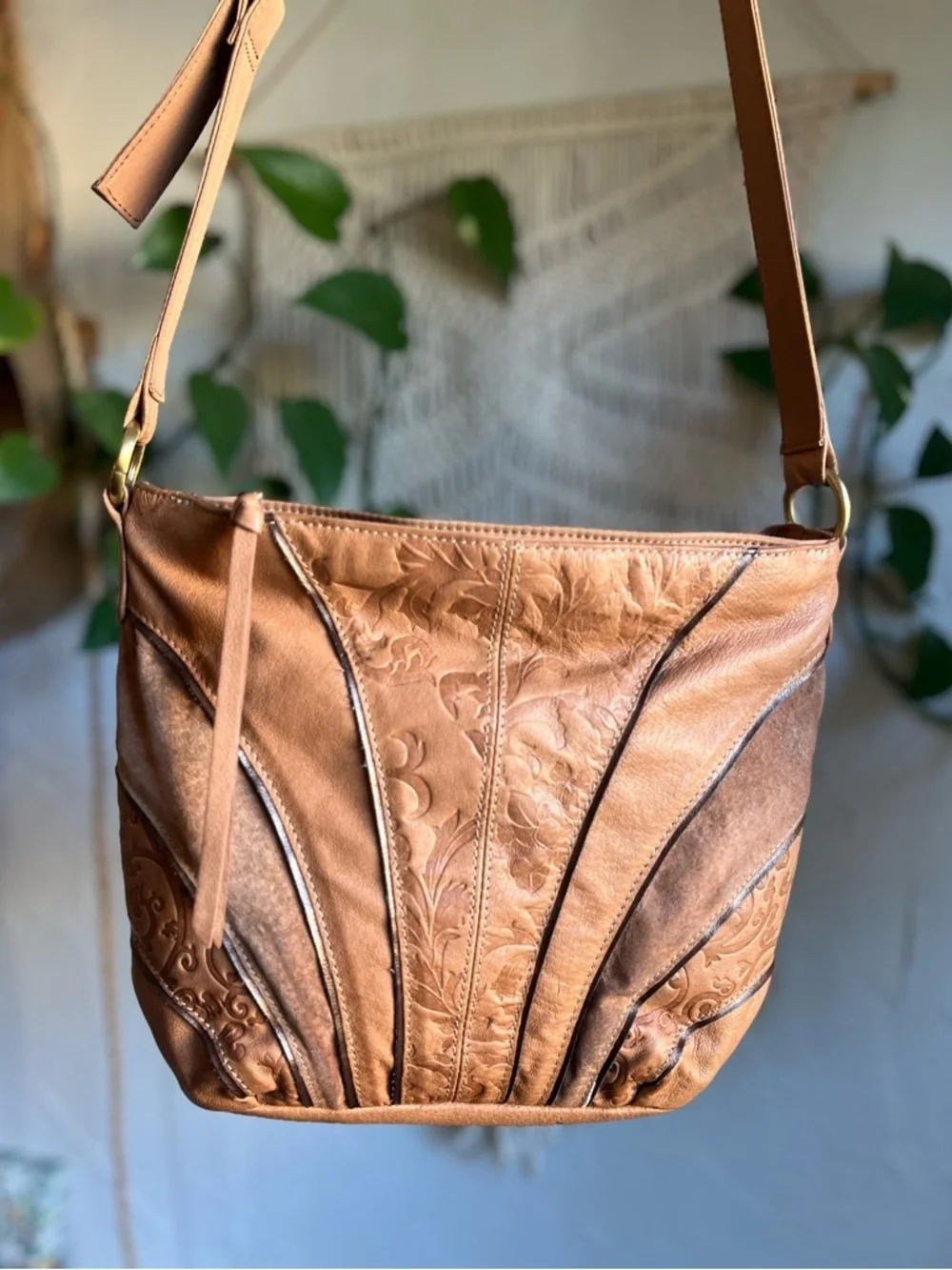 Vintage Boho Crossbody Bag Brown Patchwork Tooled Leather Style Slouchy Purse